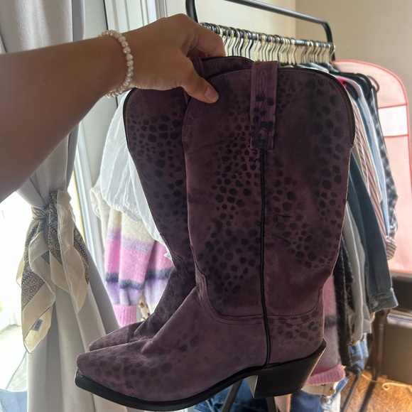 Lucchese Purple Leopard Print Cowboy Boots - Picture 7 of 8